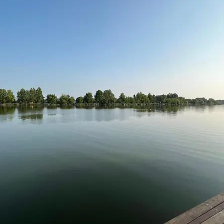 Viktória Dunaweekend Makád