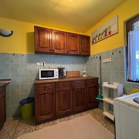 Viktoria Dunaweekend Σπίτι διακοπών Makád