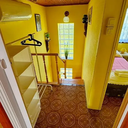 Viktoria Dunaweekend Σπίτι διακοπών *