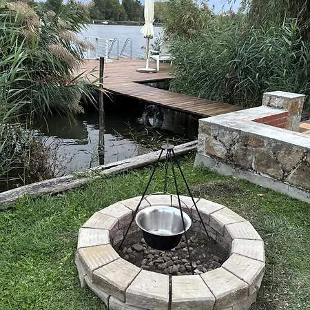Сasa de vacaciones Viktória Dunaweekend *